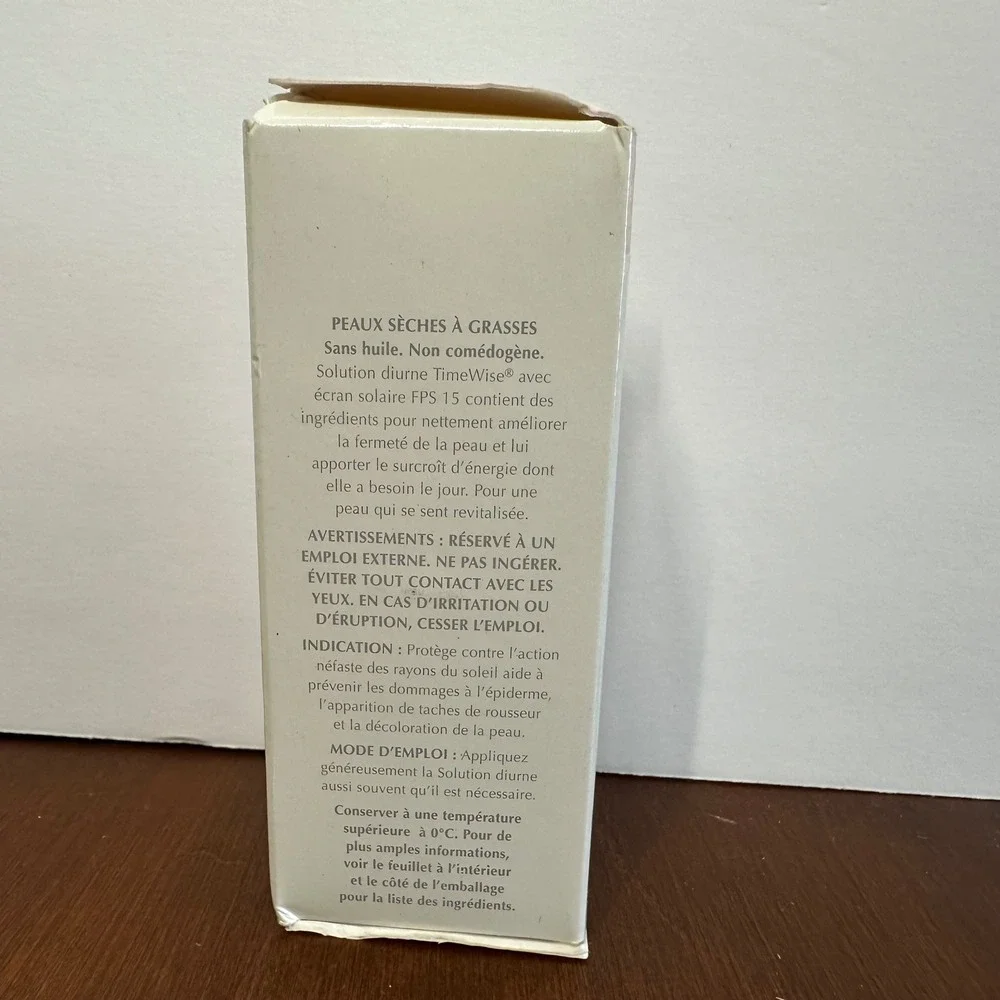Mary Kay TimeWise Day Solution Sunscreen 806300 SPF 15‎ 1oz New Box